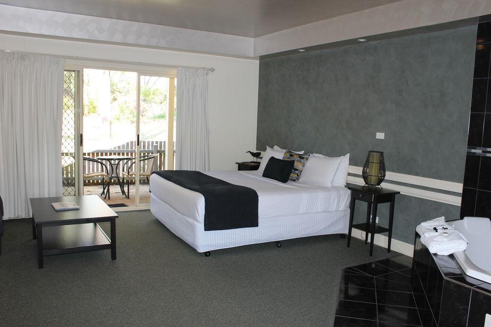 Fairways Resort Rosebud Exterior foto